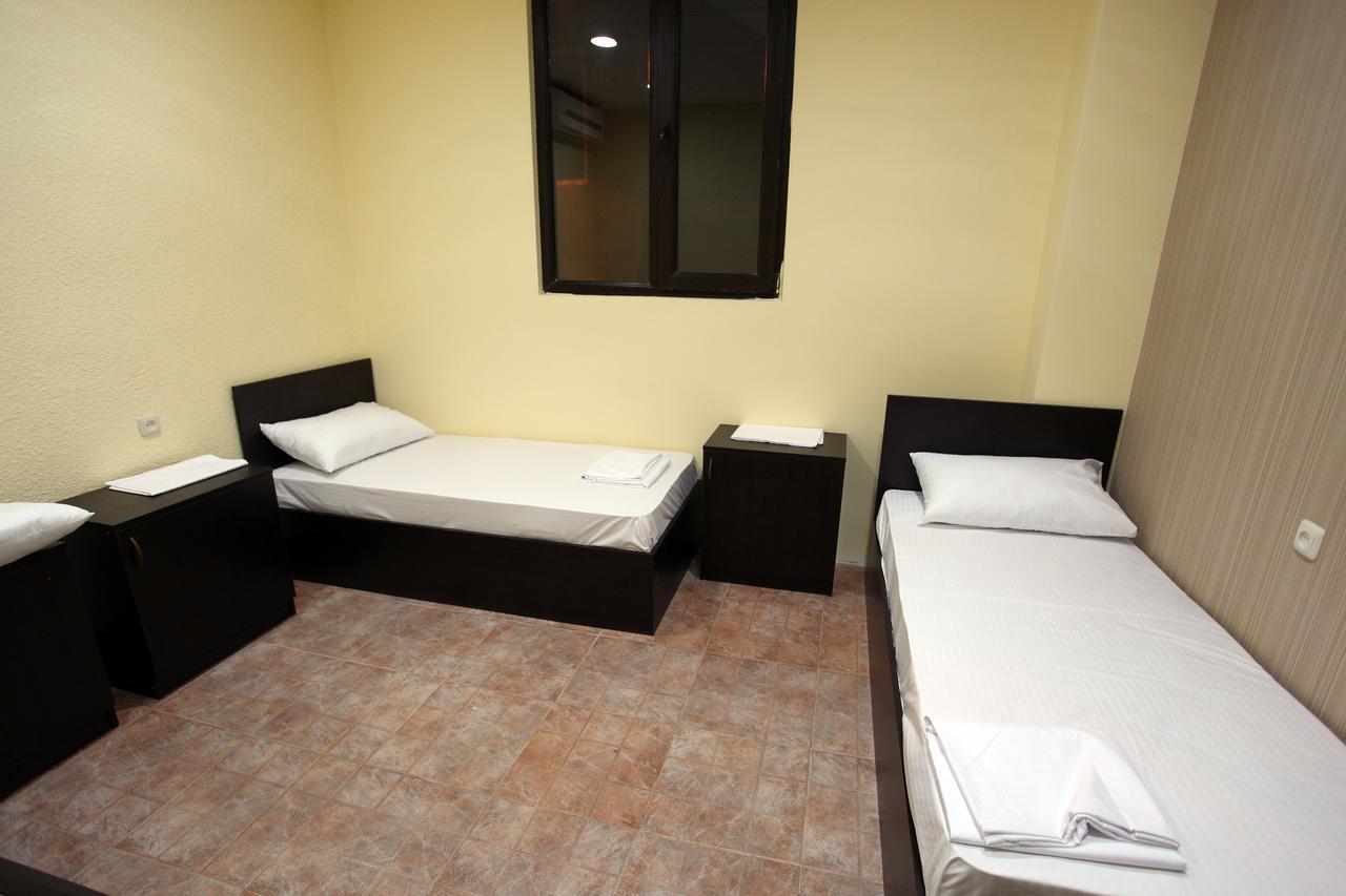 Yerevan Inn Hostel Exterior foto