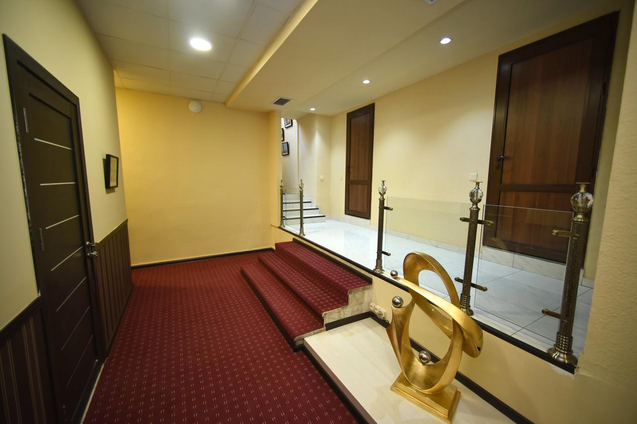 Yerevan Inn Hostel Exterior foto